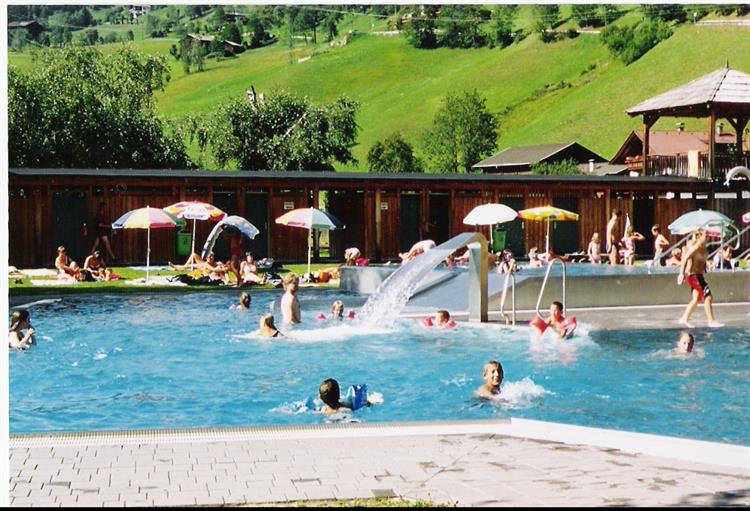 Schwimmbaeder1 Schwimmbaeder1