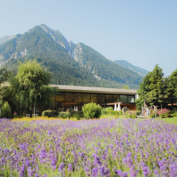 Vitalpinum_Außenansicht Shop Vitalpinum_Außenansicht Shop