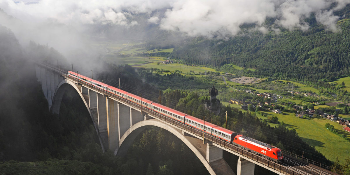 1016_008_OIC693_Falkenstein © Gerfried Moll